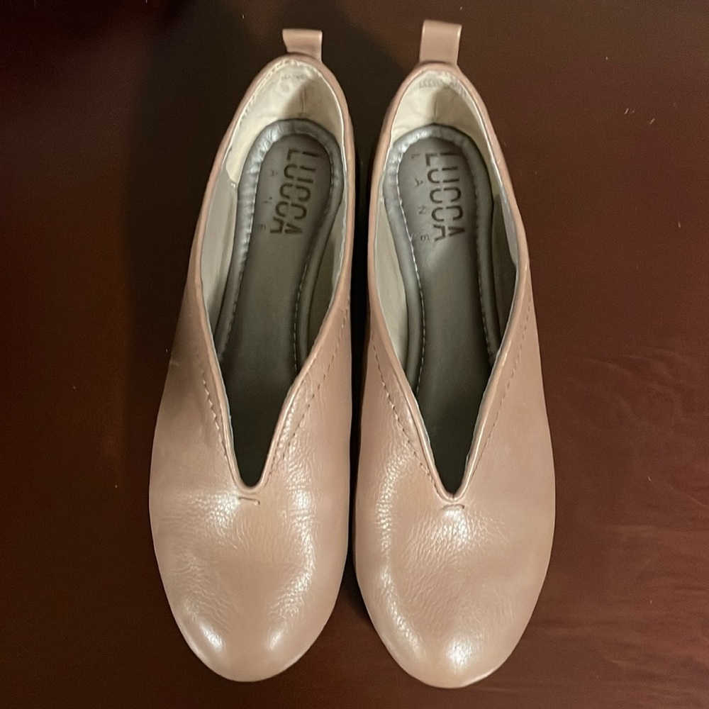 Lucca Lane Bayla ballet flats shoes tan brown beige sz 6.5